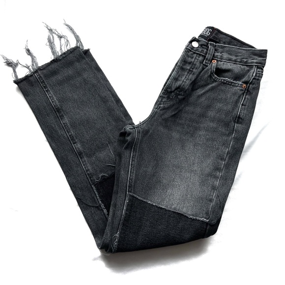 BDG Slim Straight Patch Jeans Sz:25 - Picture 6 of 16